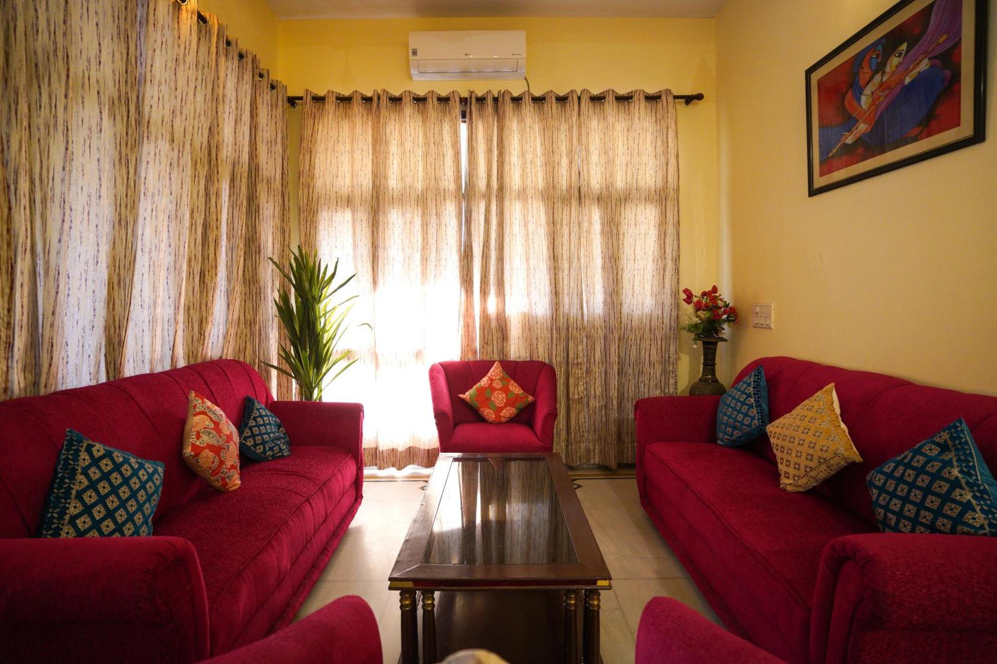 Hotel Neeraj Bhawan- Triveni Ghat Rishikesh Bagian luar foto